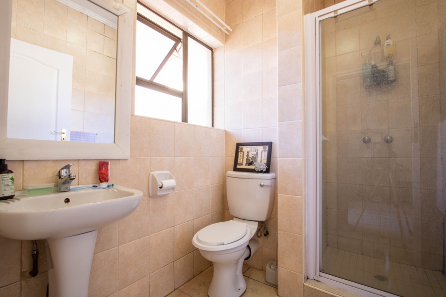 To Let 1 Bedroom Property for Rent in Die Bult North West